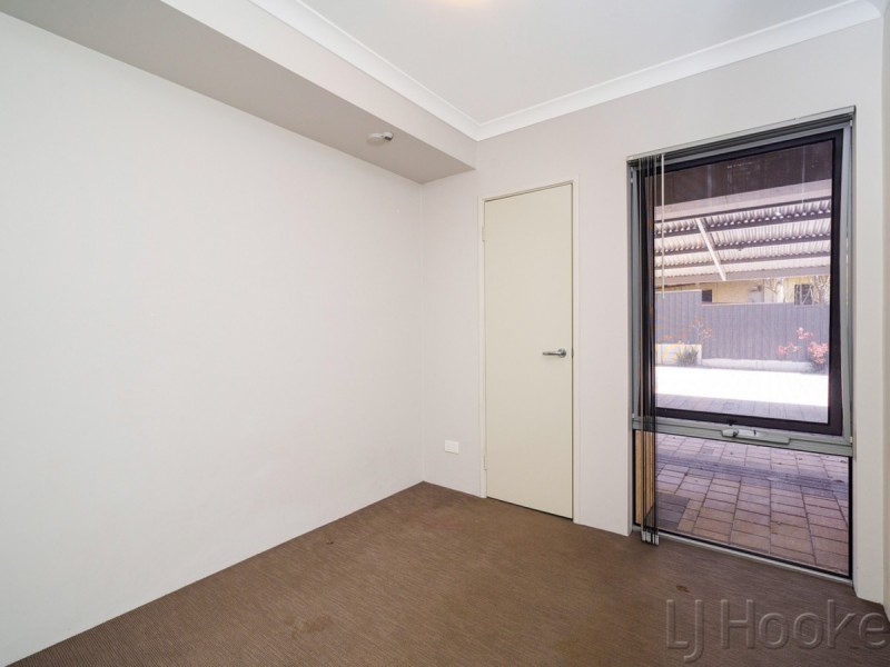 2/3 Packham Road, Hamilton Hill WA 6163