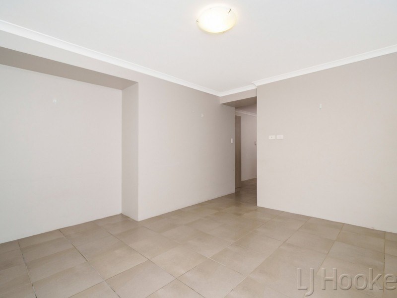 2/3 Packham Road, Hamilton Hill WA 6163