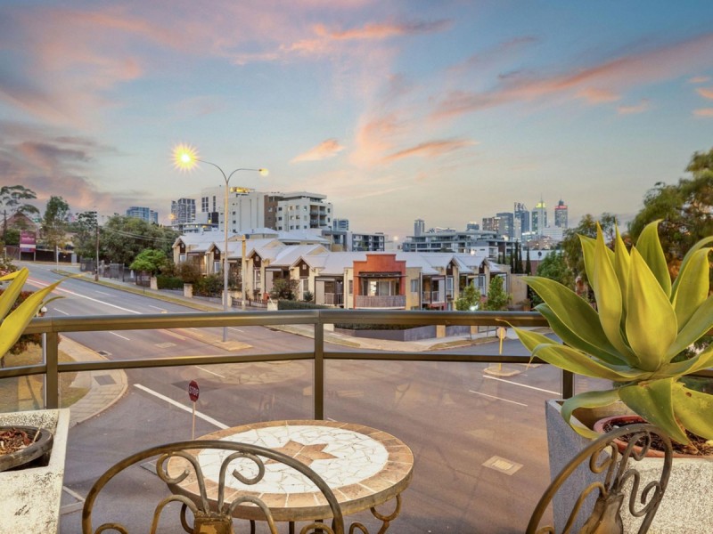 1/28 Wittenoom Street, East Perth WA 6004