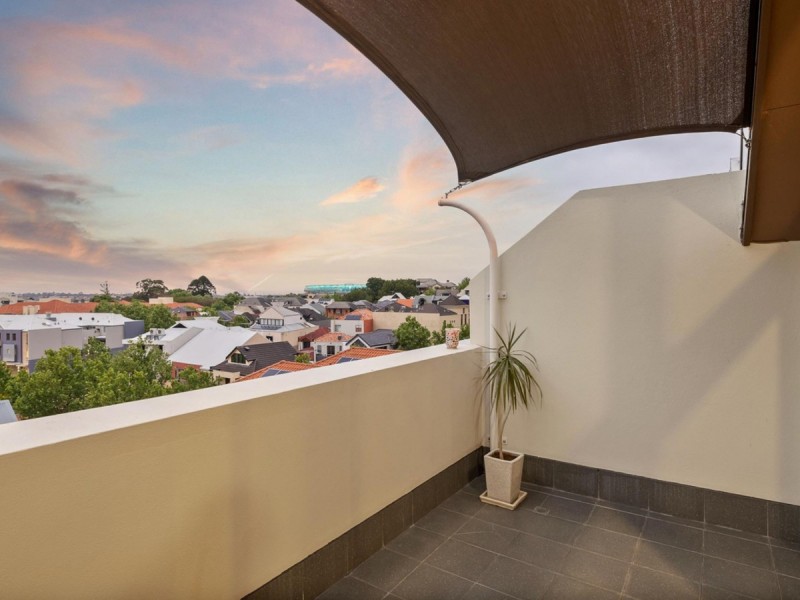 1/28 Wittenoom Street, East Perth WA 6004