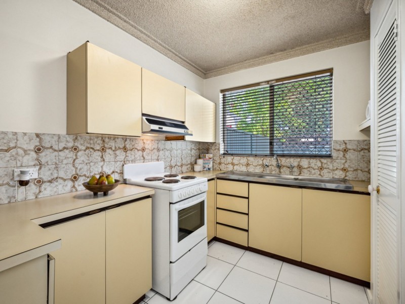 8/323 Stirling Street, Highgate WA 6003