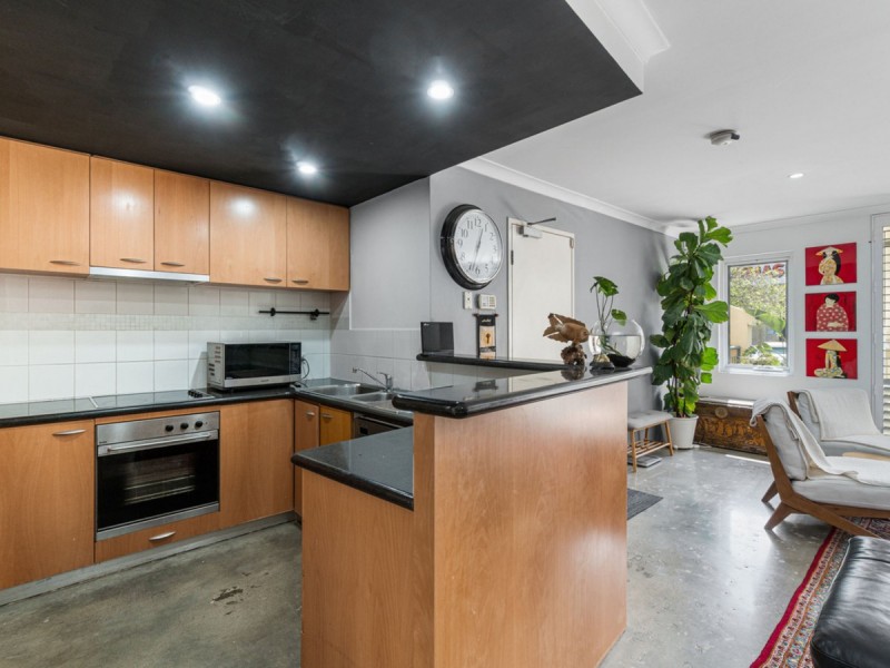 2/41 Brown Street, East Perth WA 6004