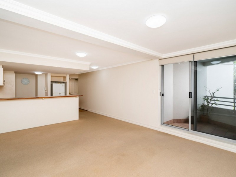 10/134 Mounts Bay Road, Perth WA 6000