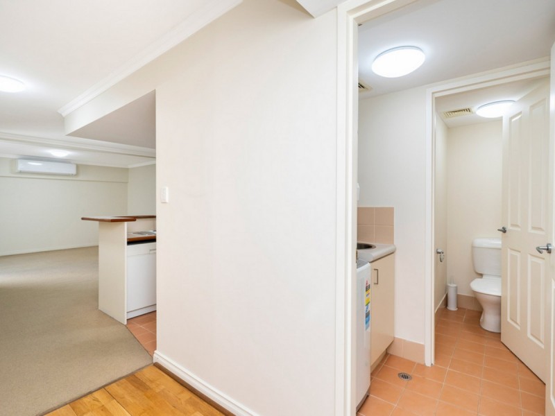 10/134 Mounts Bay Road, Perth WA 6000