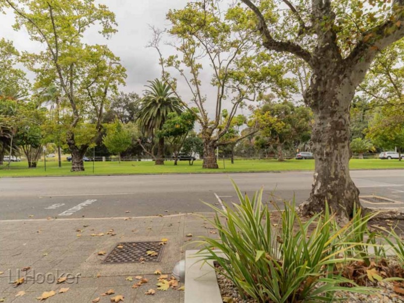 10/134 Mounts Bay Road, Perth WA 6000