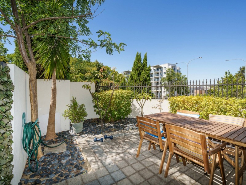 1/927 Wellington Street, West Perth WA 6005