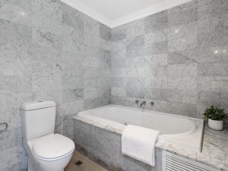 16/20 Royal Street, East Perth WA 6004