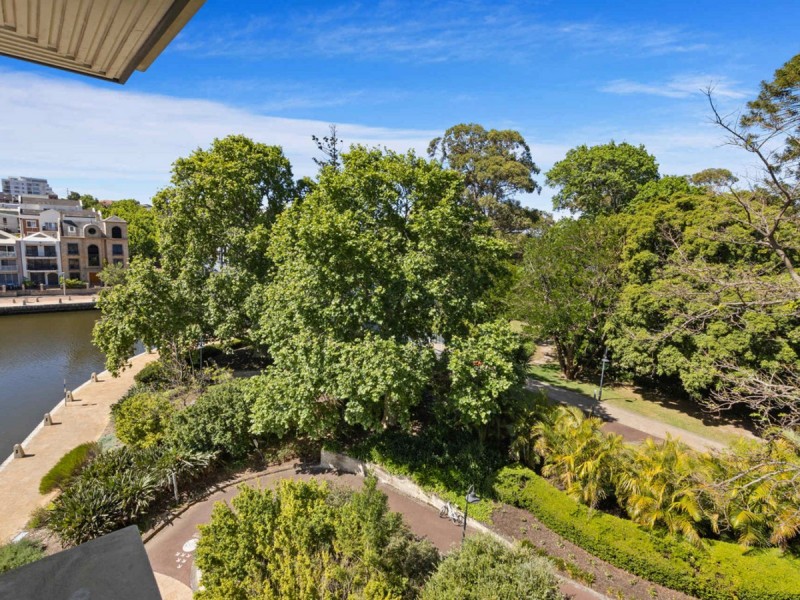 16/20 Royal Street, East Perth WA 6004