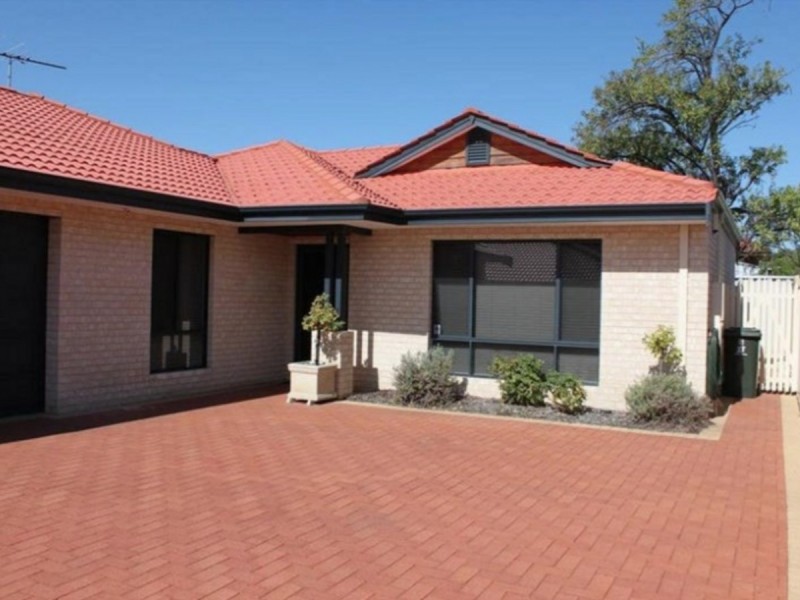 24b Douglas Avenue, Yokine WA 6060
