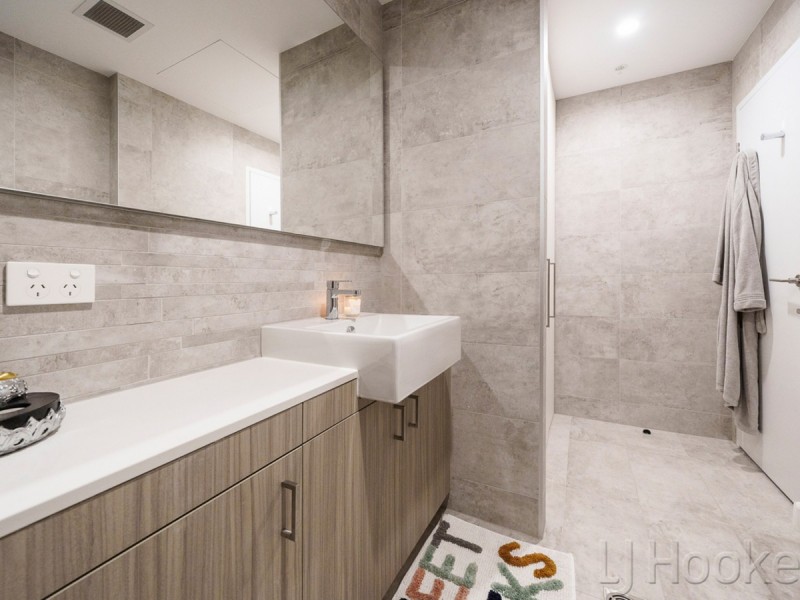 1702/380 Murray Street, Perth WA 6000