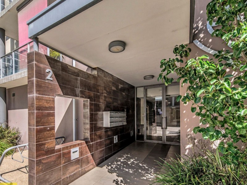 6/2 Bremer Promenade, East Perth WA 6004