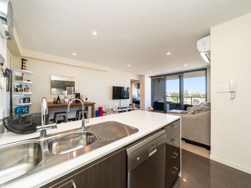 24/3 Homelea Court, Rivervale WA 6103