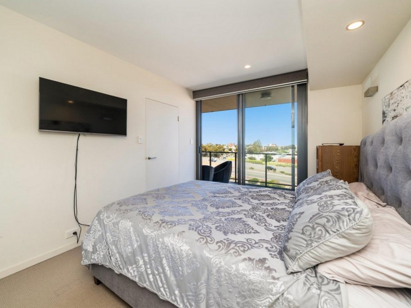 24/3 Homelea Court, Rivervale WA 6103