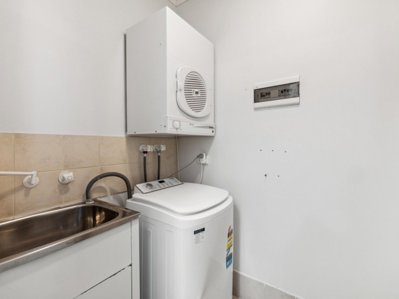 12/11 Regal Place, East Perth WA 6004