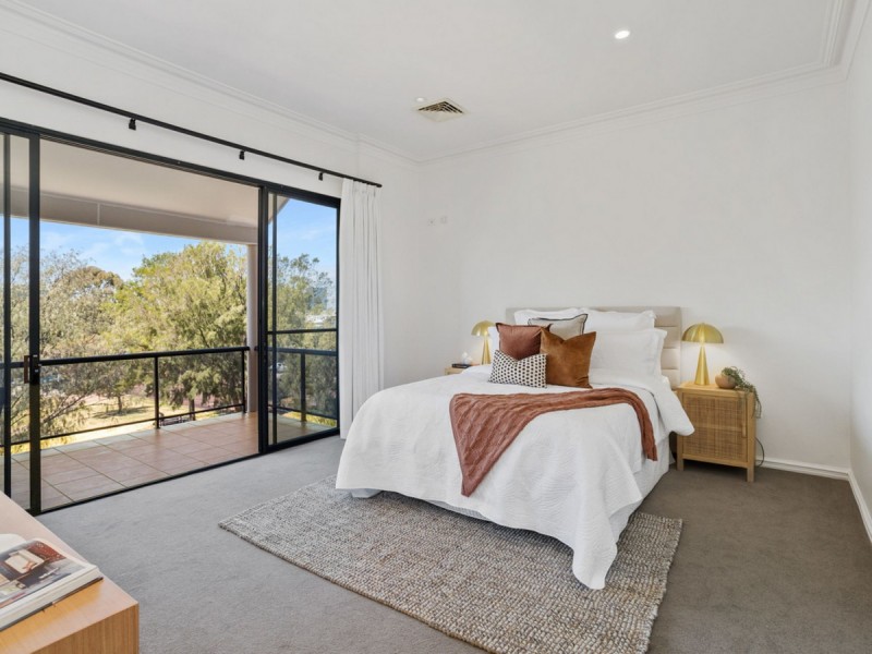 10 Jewell Lane, East Perth WA 6004