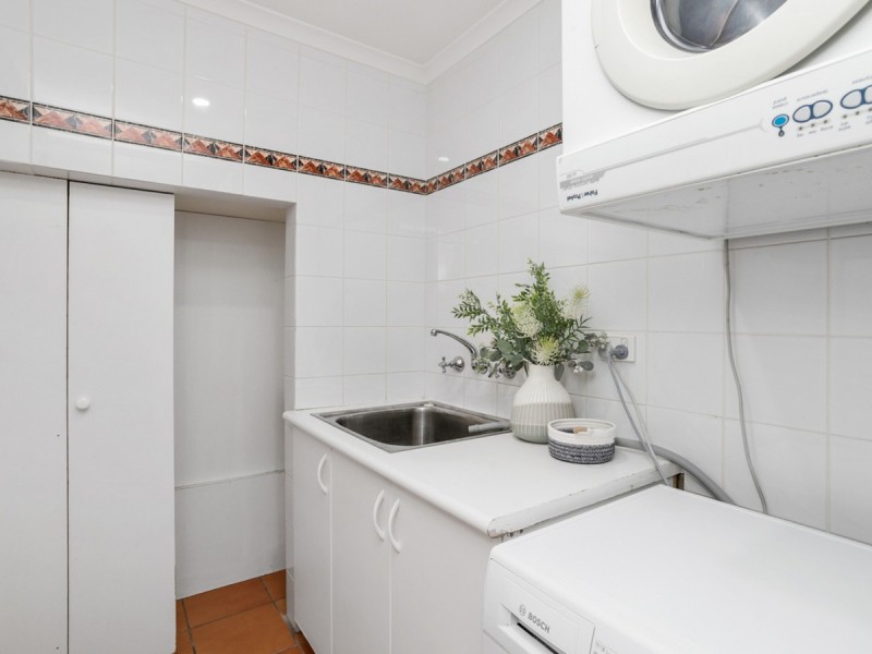 10 Jewell Lane, East Perth WA 6004