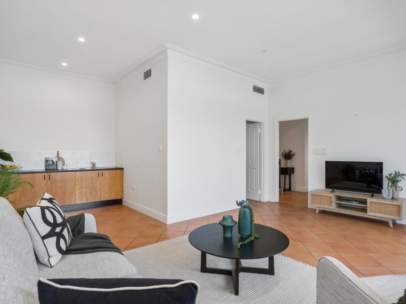 10 Jewell Lane, East Perth WA 6004