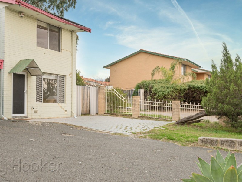 33B Dumond Street, Bentley WA 6102