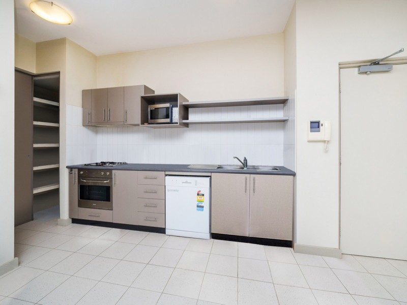 2/3 Marina Drive, Ascot WA 6104