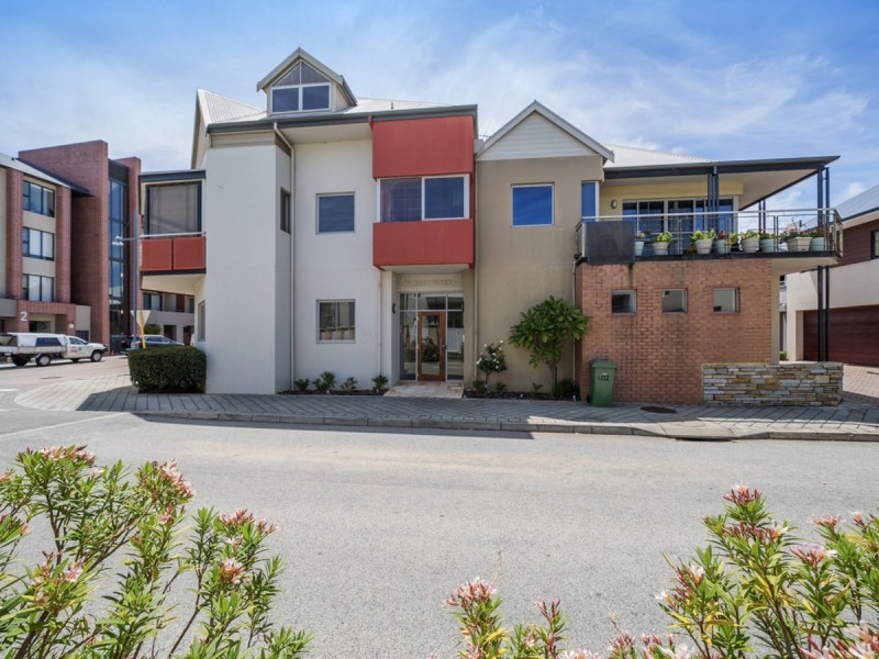 2/3 Marina Drive, Ascot WA 6104