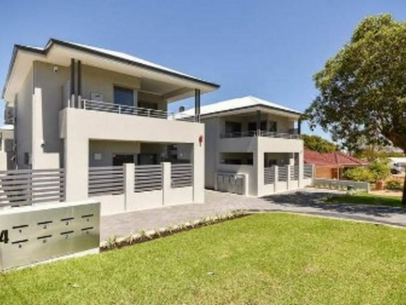 8/14 Canara Road, Westminster WA 6061