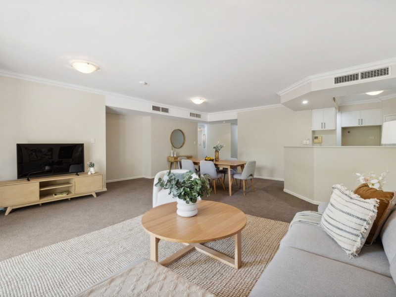 1/35 Haig Park Circle, East Perth WA 6004