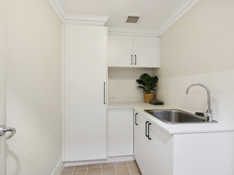 1/35 Haig Park Circle, East Perth WA 6004