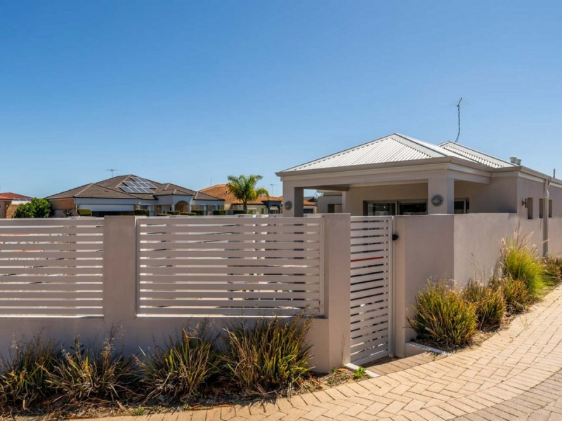 14/1 Lomax Court, Beeliar WA 6164