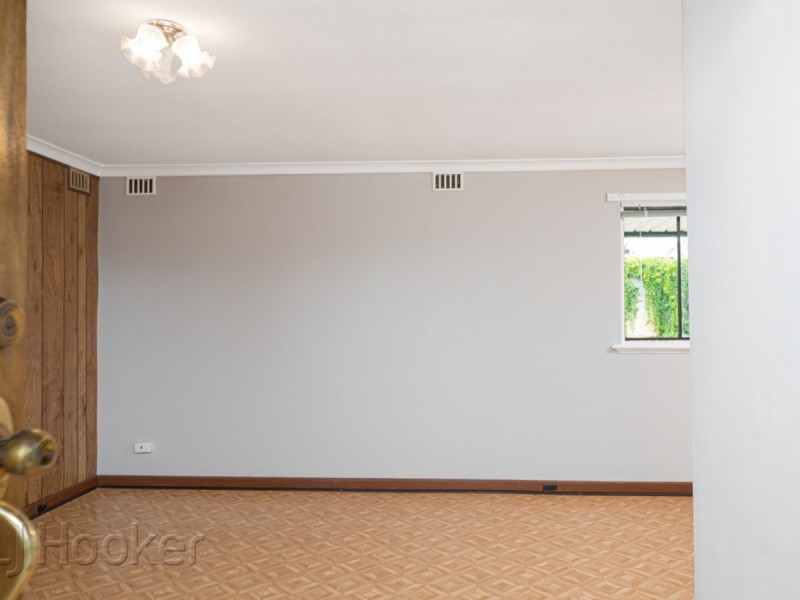 19 Devenish Road, Lockridge WA 6054