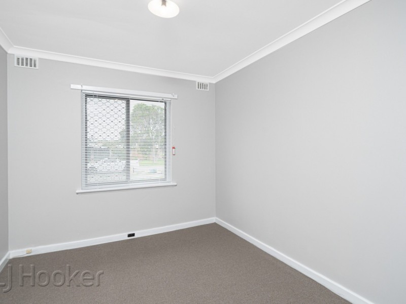 19 Devenish Road, Lockridge WA 6054