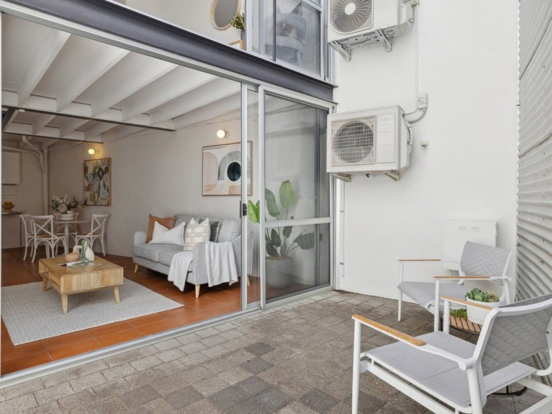 27 Little Brown Street, East Perth WA 6004