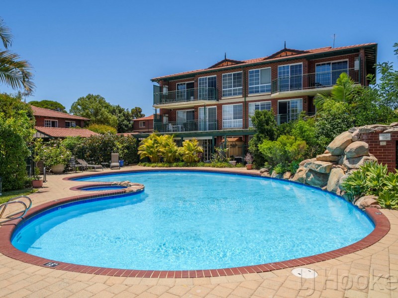 25/64 Moondine Drive, Wembley WA 6014