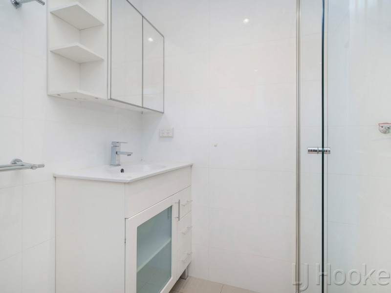 8/306 Grand Promenade, Dianella WA 6059