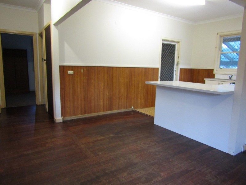 11 Mallion Street, Embleton WA 6062