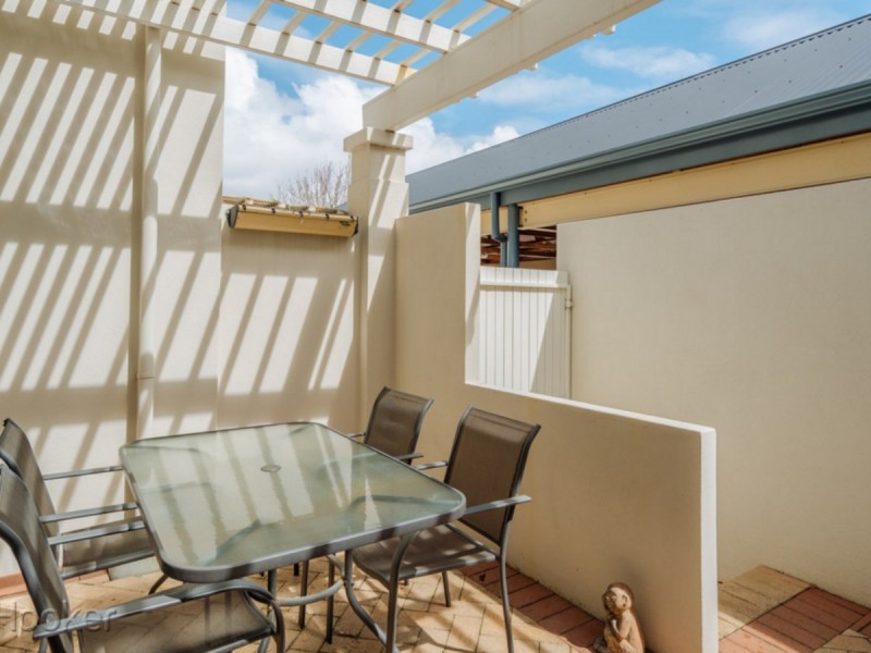67 Henry Lawson Walk, East Perth WA 6004