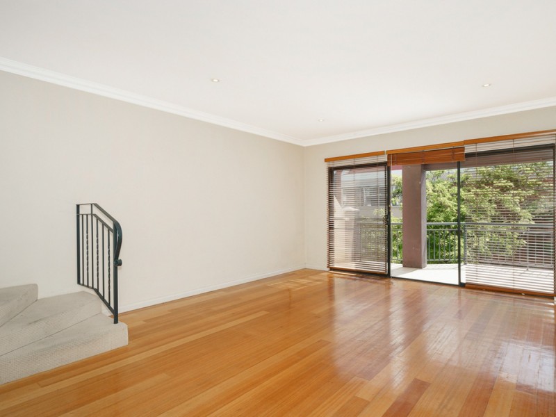 6 Tully Road, East Perth WA 6004