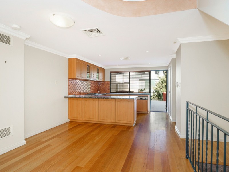 6 Tully Road, East Perth WA 6004