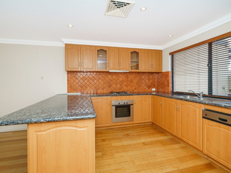 6 Tully Road, East Perth WA 6004