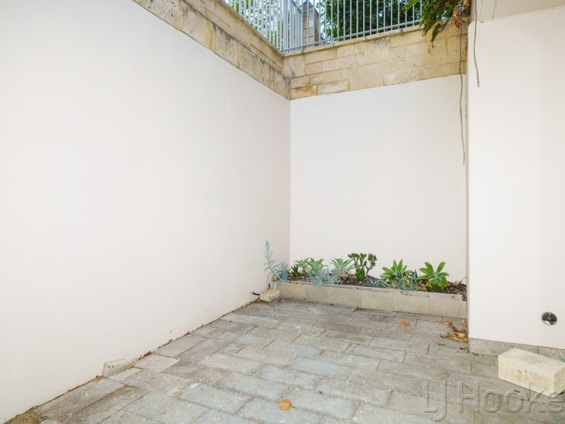 B1/29 Trafalgar Road, East Perth WA 6004