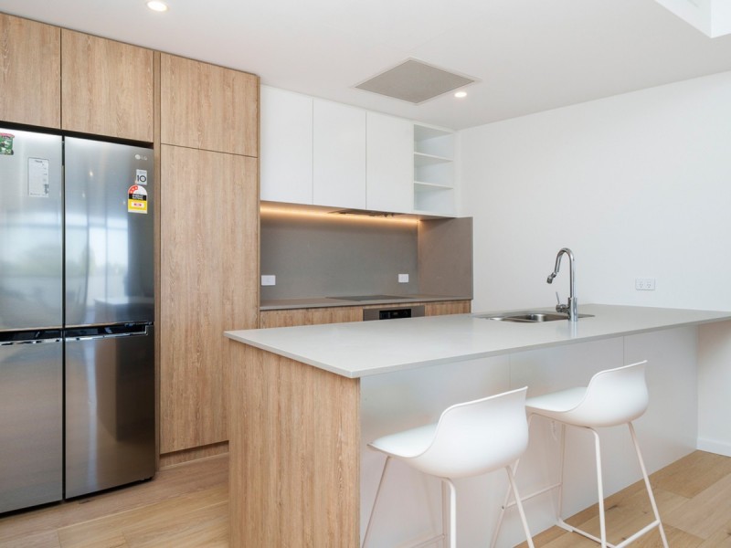 303/22 Kearns Crescent, Ardross WA 6153