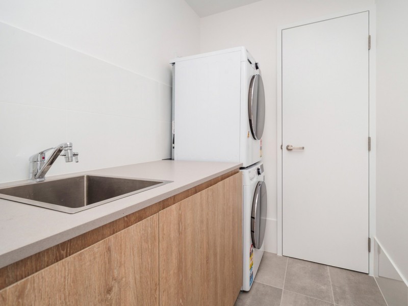 303/22 Kearns Crescent, Ardross WA 6153