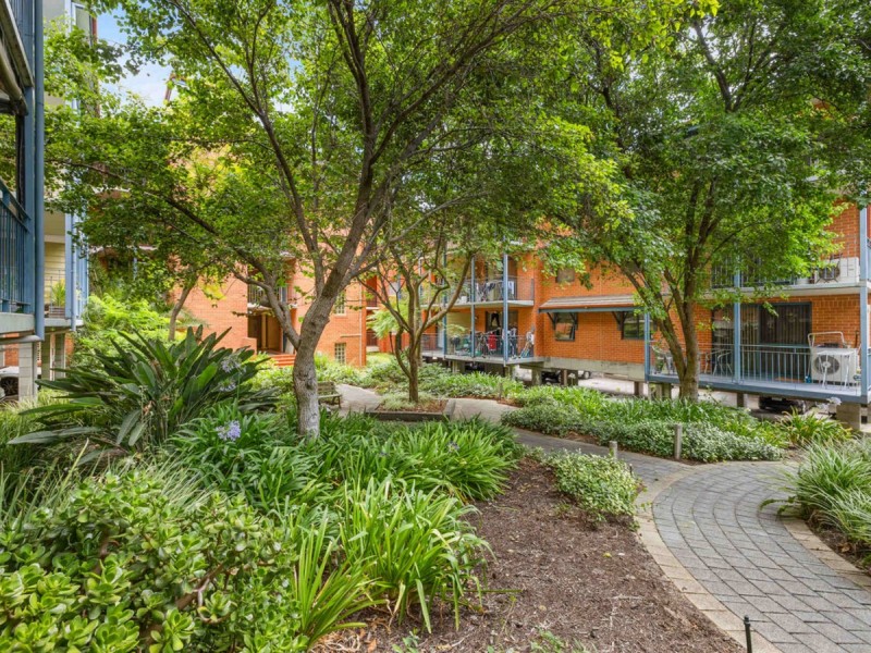 30/40 Wellington Street, East Perth WA 6004