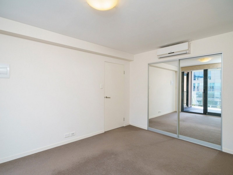 33/208 Adelaide Terrace, East Perth WA 6004