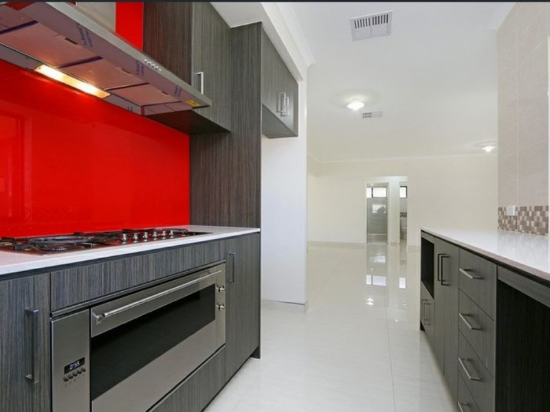 2 Carcoo Court, Beckenham WA 6107