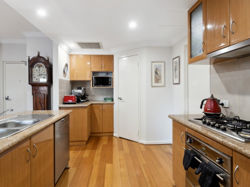 12/118 Royal Street, East Perth WA 6004