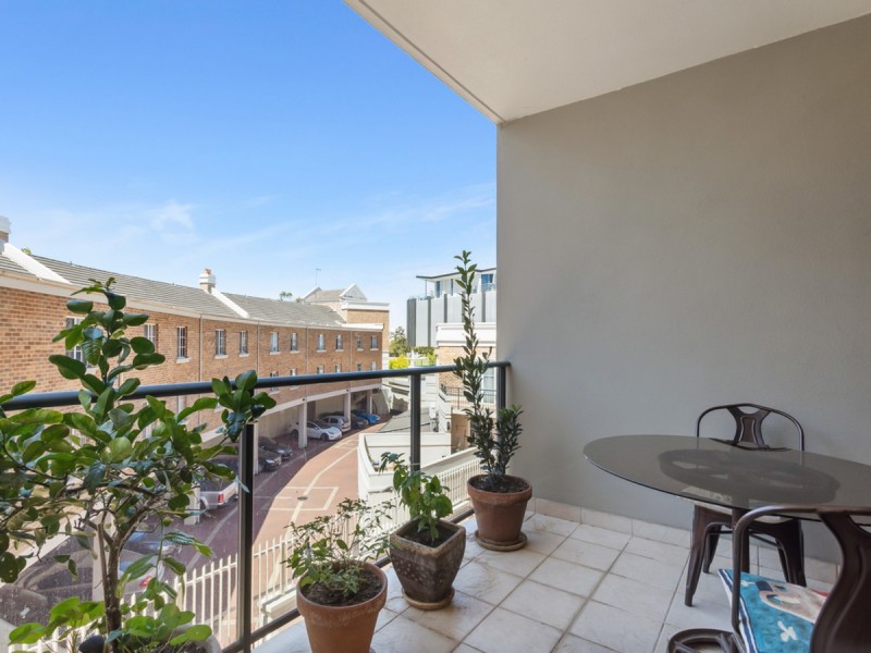 12/118 Royal Street, East Perth WA 6004