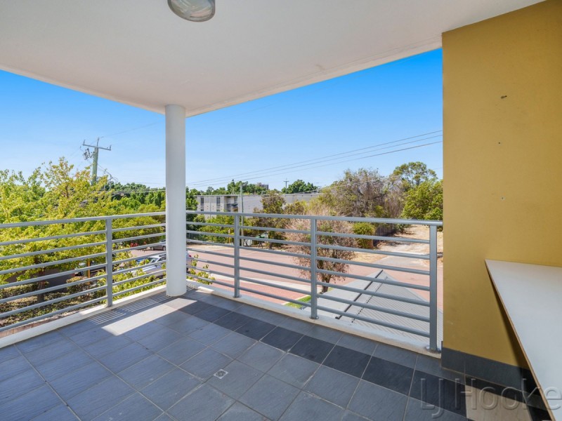 2/49 Sixth Avenue, Maylands WA 6051