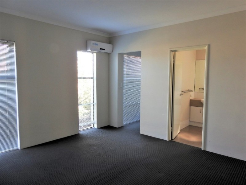 8 Woodhill Road, Baldivis WA 6171