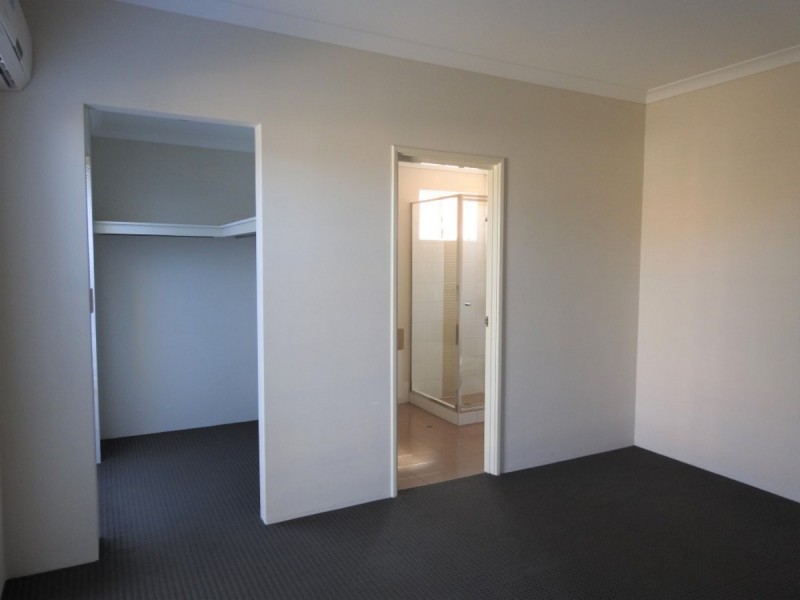 8 Woodhill Road, Baldivis WA 6171