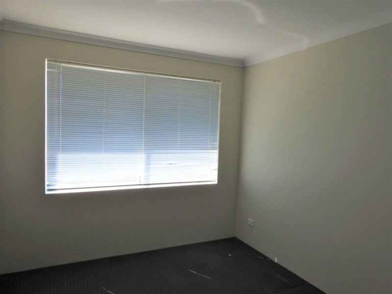 8 Woodhill Road, Baldivis WA 6171